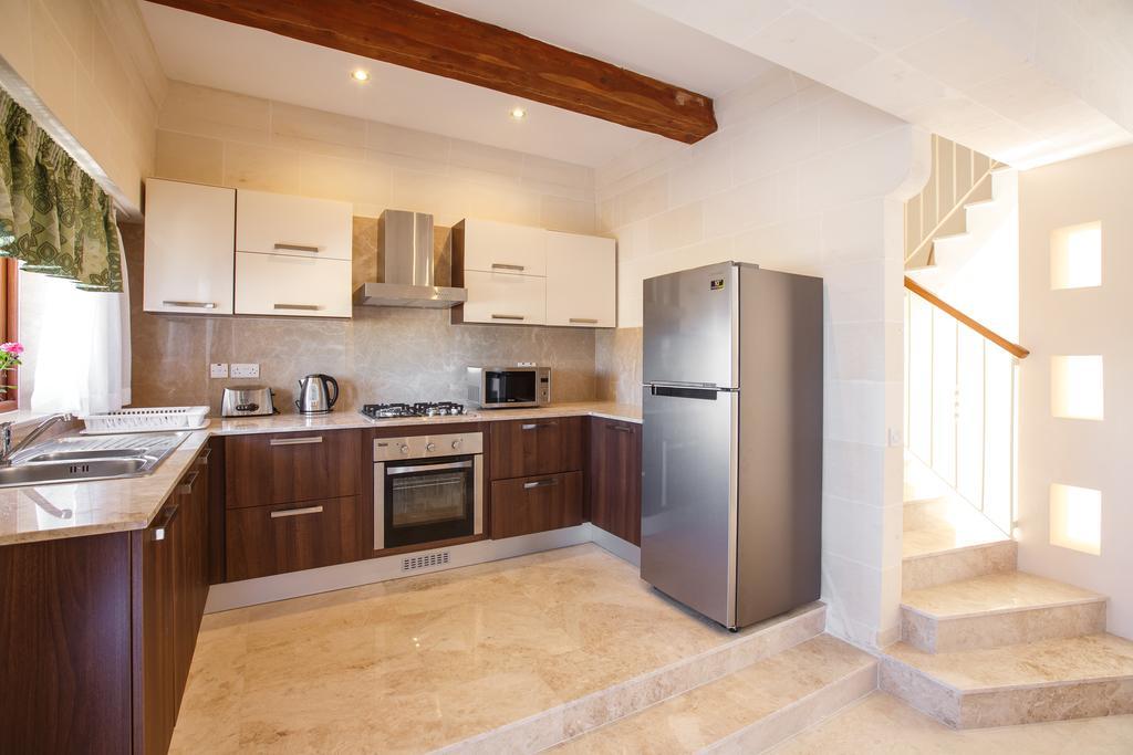 Carini Farmhouses Gharb  Luaran gambar