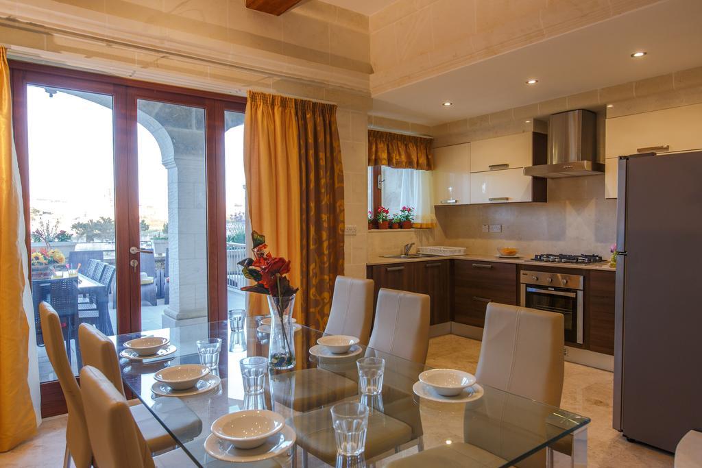 Carini Farmhouses Gharb  Luaran gambar