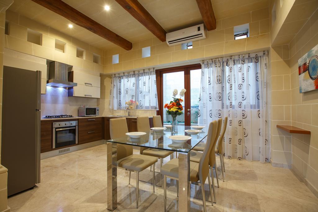 Carini Farmhouses Gharb  Luaran gambar